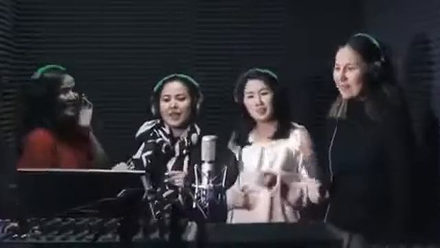 Свадебное поздравление от друзей Азамату и Аселе. 29.09.2017 г смотреть онлайн