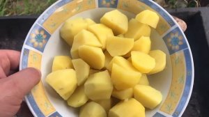 Чахохбили в казане из курицы ? с картошкой ? и настоечки немножко ?