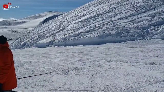 Efsane Ekip Divan Pistinden İniyor.(Erciyes Kayak Merkezi Hisarcık Kapı) смотреть онлайн