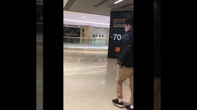 Когда сдерживаешься из последных сил потому что перед пацанами это западло смотреть онлайн