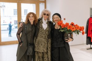 Фэшн-тур в CROKI из другой страны | СТИЛЬНЫЕ ОБРАЗЫ ОТ СТИЛИСТОВ CROKI НА ОСЕНЬ | ПРИМЕРКИ #мода