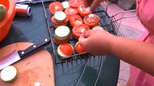 Тосты из кабачков на гриле | Grilled zucchini toasts смотреть онлайн