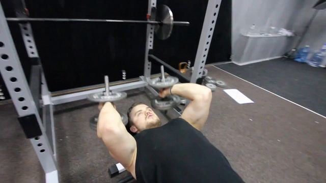 Как Накачать РУКИ (ГАЙД ПО ТРИЦЕПСУ ЖЕЛЕЗО/ДОМ) смотреть онлайн