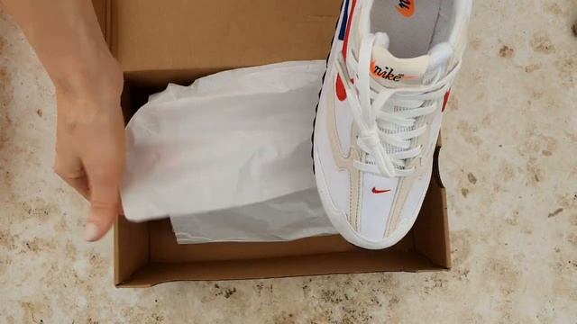 Обзор кроссовок женских Nike Air Max Dawn смотреть онлайн