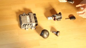 Renault Twingo 2 2009гв Двигатель Motor D4F J772 Ремонт замка зажигания Zündschlossreparatur