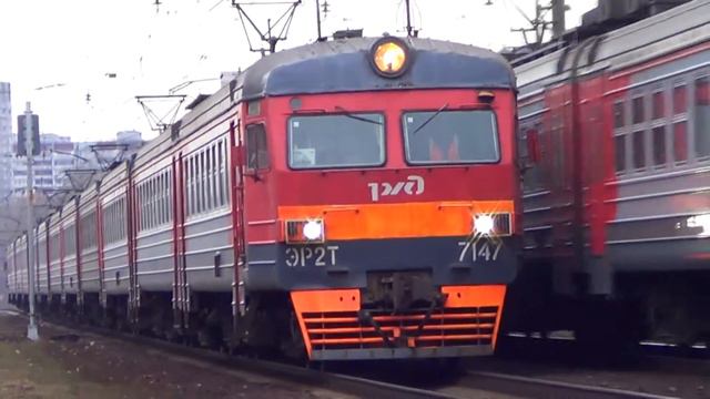Электропоезд ЭР2Т-7147