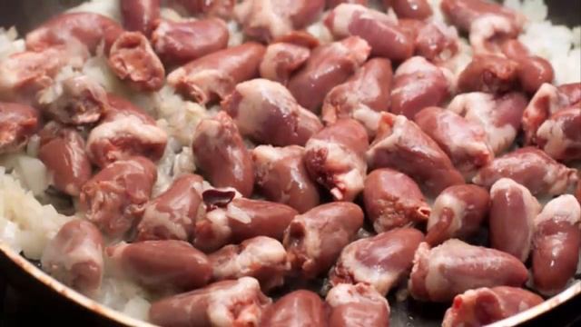 Лучшие диетические рецепты | ТУШЕНЫЕ КУРИНЫЕ СЕРДЕЧКИ В СМЕТАНЕ