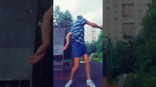 Очень полезное упражнение для позвоночника и всего организма. #здоровье #зож #суставы #упражнения