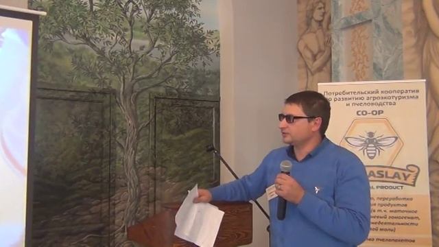 Пчеловодство в Турции  Необычные ульи  Апимондия смотреть онлайн