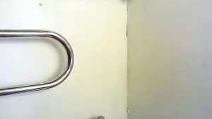 Как повесить полотенцесушитель.