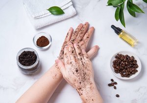 Бархатные ручки. Скраб для рук из кофе. Заметный результат!
