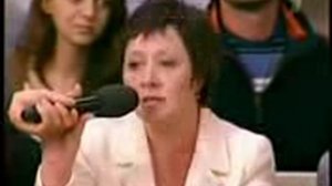 2.Диана Козакевич помогает глухонемому мальчику