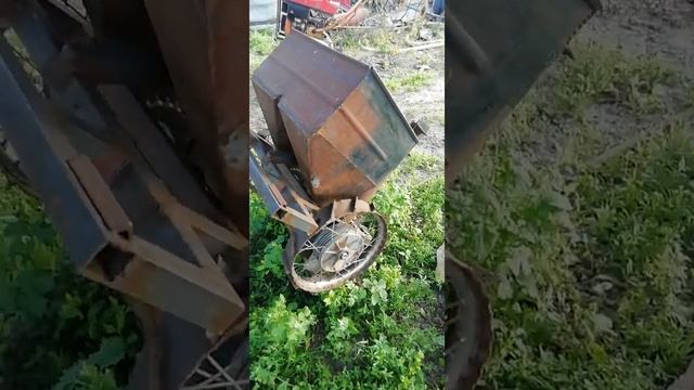 Самодельная двухрядная картофелесажалка для минитрактора Булат 120 своими руками смотреть онлайн