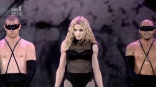 Madonna - Vogue (Sticky & Sweet Tour)