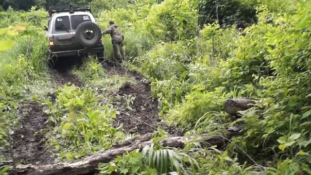 ВладАвтоКанал OFF ROAD поездка на землянку Лазо mp4 смотреть онлайн