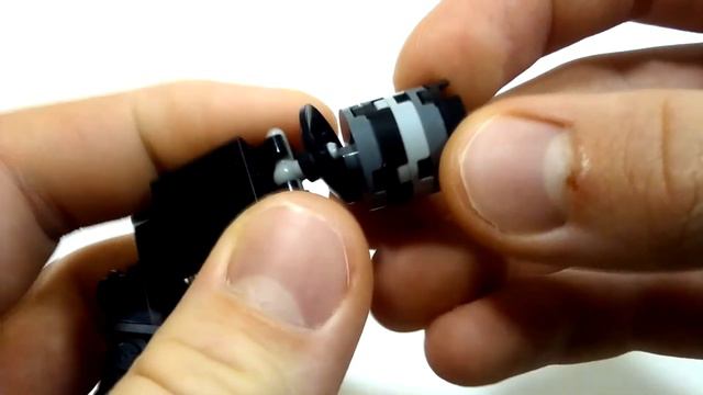 Customs: LEGO Devastator смотреть онлайн