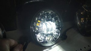 фары светодиодные на ВАЗ 2106, 2103, мотоциклы