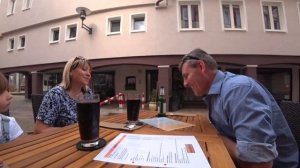 УЛИЧНАЯ ЕДА В ГЕРМАНИИ. ПОЙДЁМ ПОЖРЁМ. ВПЕРВЫЕ ПРОБУЕМ.