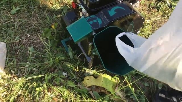 Измельчитель Salamandra .Измельчение плодов (яблоки) смотреть онлайн