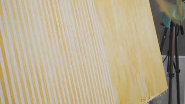 ЕДИНСТВЕННЫЙ УРОК, КАК СДЕЛАТЬ ИНТЕРЬЕР ЭЛИТНЫМ ЗА ГРОШИ _ ЗОЛОТЫЕ РЕЙКИ СВОИМИ РУКАМИ смотреть онлайн