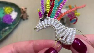 Единорог из бисера, мастер-класс в ВКонтакте