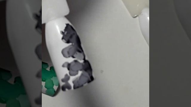 Дизайн ногтей, акварельные капли. смотреть онлайн