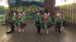 Татарский танец " Не устоишь на месте"