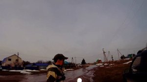 мотоцикл урал  первый весенний выезд по лужам и грязи 2021