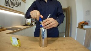 Газированный фруктовый коктейль