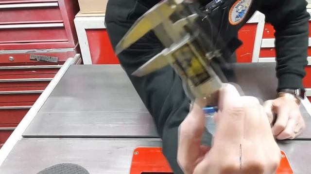 Stanley Fatmax angle grinder, SFMCG400D1K. смотреть онлайн