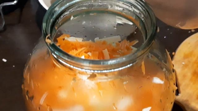 ВЫГОНЯЕМ ГЛИСТОВ КАПУСТНЫМ РАССОЛОМ смотреть онлайн