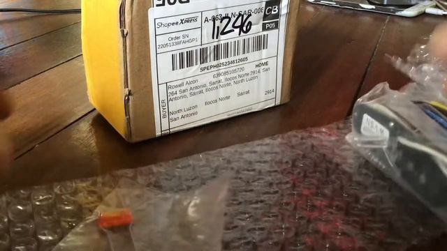 Unbox Well Wilkinson Alnico V pickups смотреть онлайн