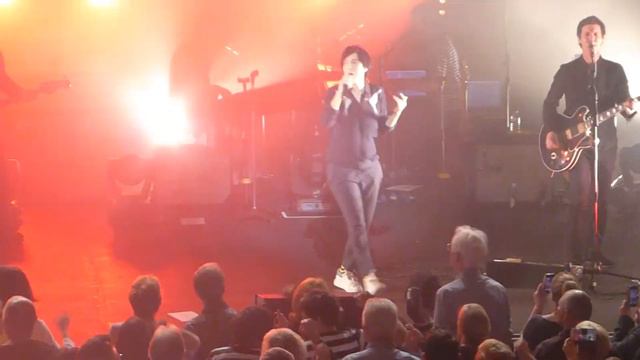 Texas (Sharleen Spiteri) - Inner Smile (Southend 3rd October 2017) смотреть онлайн