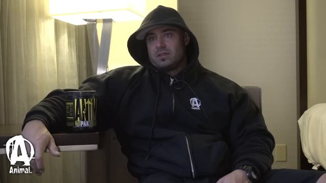 Frank MCGRATH В капюшоне