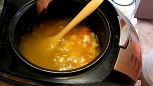 Куриный суп с лапшой в мультиварке