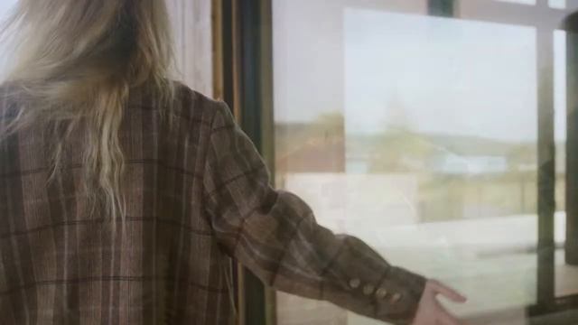 Исцеление в Лесной Обители: Красота Жизни в Домике в Лесу. Релакс, спокойная музыка смотреть онлайн