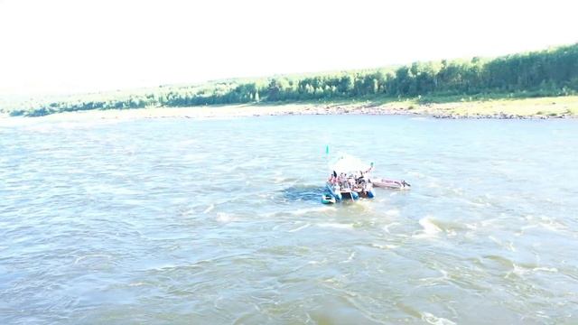 Порог Бурный на реке Тасеева смотреть онлайн