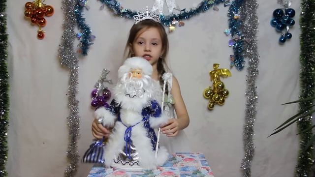 С Днём Рождения, Дедушка Мороз! Песенка про Деда Мороза / Кто такой Дед Мороз!?!