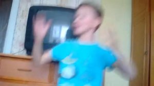 Танец я смотрю на макароны