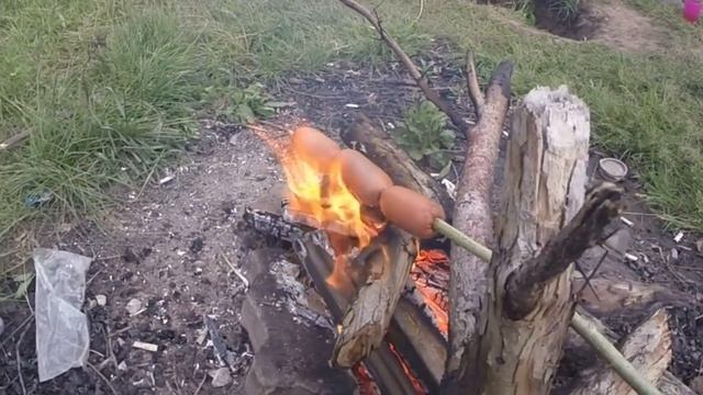 РЫБАЛКА на ЗАКИДУШКИ в мутной воде. Ловля ЯЗЯ и ЛЕЩА на реке ЧУЛЫМ с НОЧЕВОЙ. смотреть онлайн