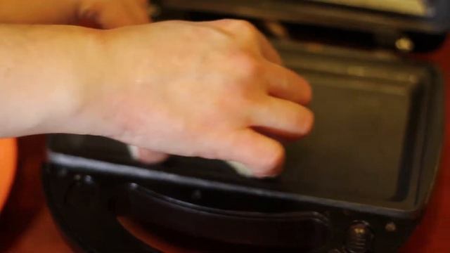 СОСИСКИ В ТЕСТЕ. Простой рецепт. Sausages in Dough. Рецепт для мультипекаря REDMOND
