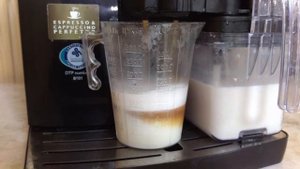 Кофемашина Saeco Intelia One Touch Cappuccino