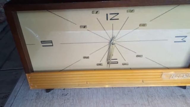 Часы механические Весна с боем смотреть онлайн