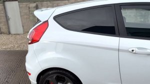 2015 (15) Ford Fiesta ST-2 1.6 EcoBoost Finished in Frozen White Half Leather Recaro Sports Seats