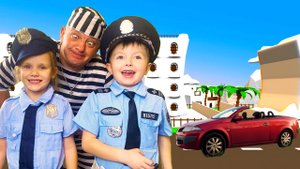 Полицейский на машинке ловит воришку, укравшего машину / Милана и Митя играют в полицию / М&Mсики