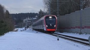 Электропоезд ЭГ2Тв-029 "Иволга 2.0" (ТЧ-50) пригородный поезд №6953 Москва - Усово.