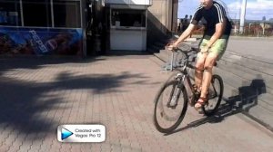 Трюки и дрифт на горных велосипедах