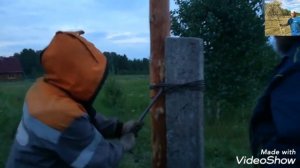 Столб ЛЭП на участке УСТАНОВКА. КАК ПРИМОТАТЬ СТОЛБ.