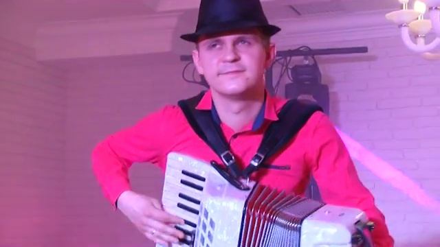Аккордеонист Джонни Кэп Johnny Cap - Vero Sobcoff смотреть онлайн