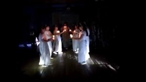 танец со свечами